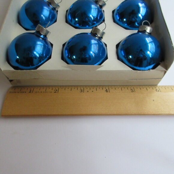 12 Pyramid Blue Glass Christmas Ornaments 1 1/4” Vintage in orignal box - Picture 10 of 12